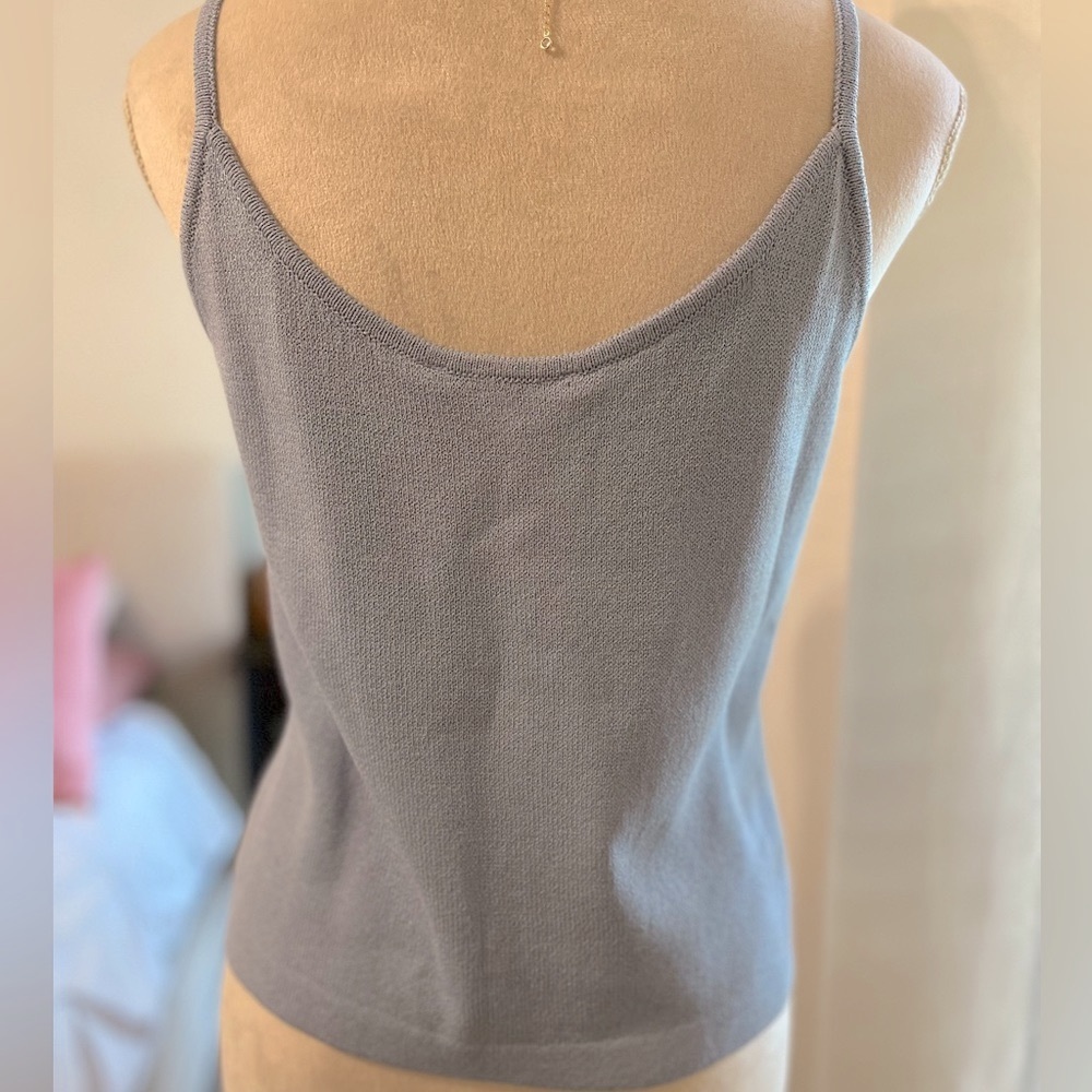ST. JOHN Porcelain Blue Knit Tank Medium - Picture 3 of 3